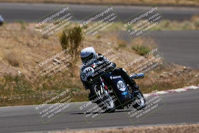 media/Apr-19-2025-AHRMA (Sat) [[3d98ca3309]]/Race/Group 3/turn 4/